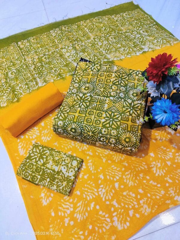 মোম তুলি সেলোয়ার কামিজ